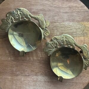 VTG Brass Trinket Dish Ashtray 4" Set of‎ 2 Wild Animal Fox Leaves Tabetop Decor